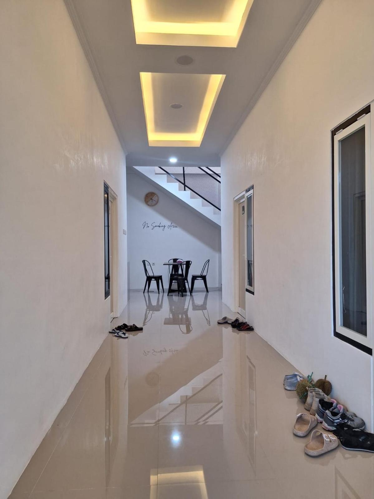 Wangi Homestay บันยูวังงี ภายนอก รูปภาพ